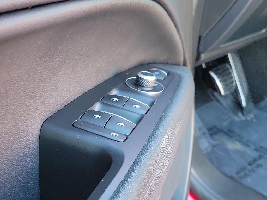 used 2024 Alfa Romeo Stelvio car, priced at $31,900