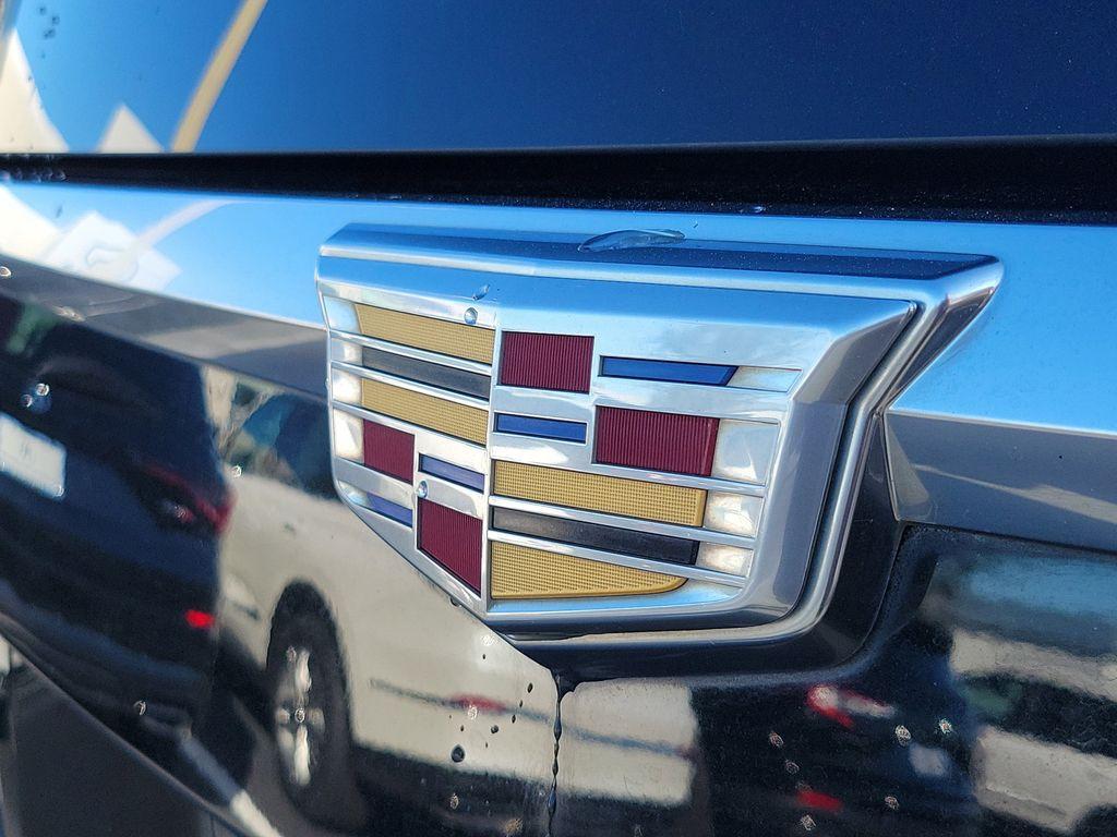 used 2019 Cadillac Escalade ESV car, priced at $24,998