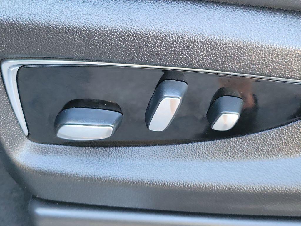 used 2019 Cadillac Escalade ESV car, priced at $24,998