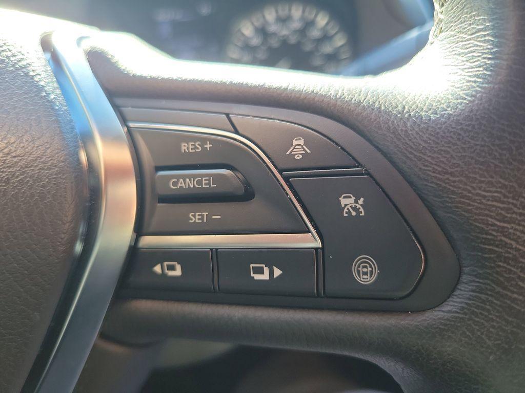 used 2022 INFINITI Q60 car, priced at $31,900