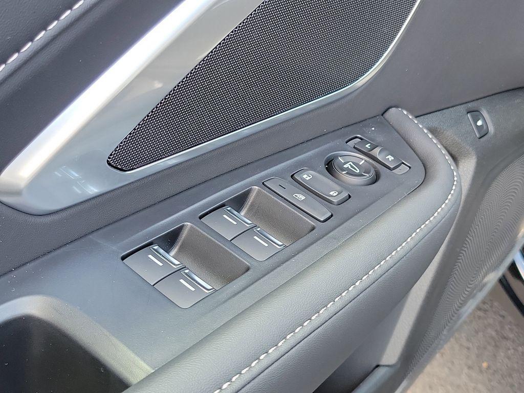 new 2026 Acura RDX car, priced at $47,150
