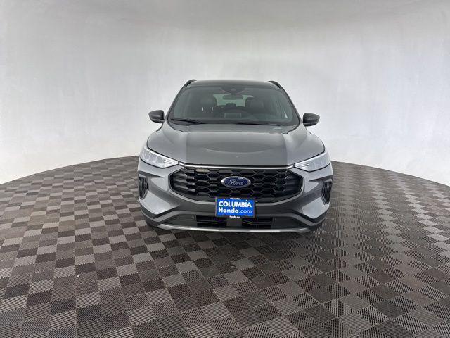 used 2025 Ford Escape car, priced at $25,400
