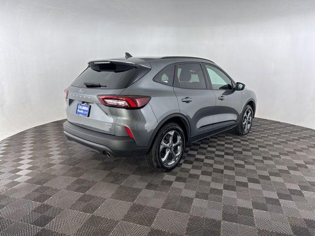 used 2025 Ford Escape car, priced at $25,400