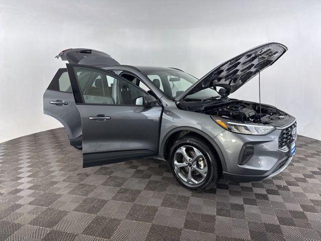 used 2025 Ford Escape car, priced at $25,400