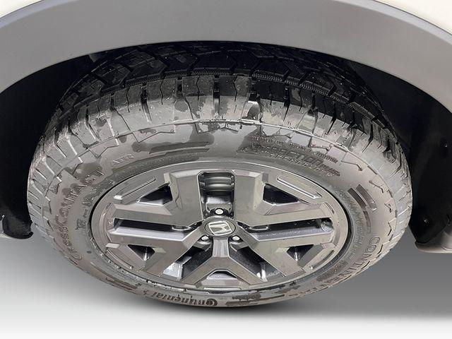 new 2026 Honda CR-V Hybrid car, priced at $38,715