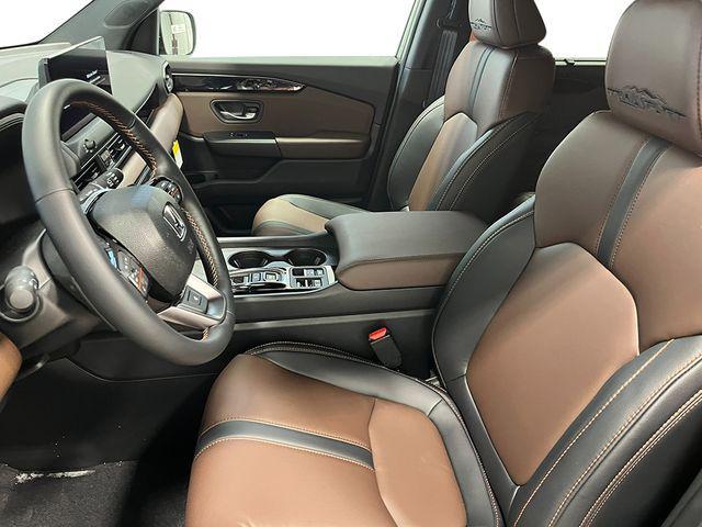 new 2026 Honda Pilot car, priced at $51,032