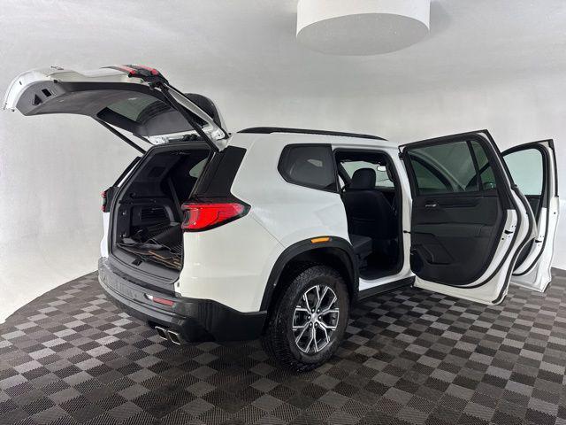 used 2024 GMC Acadia car, priced at $41,500
