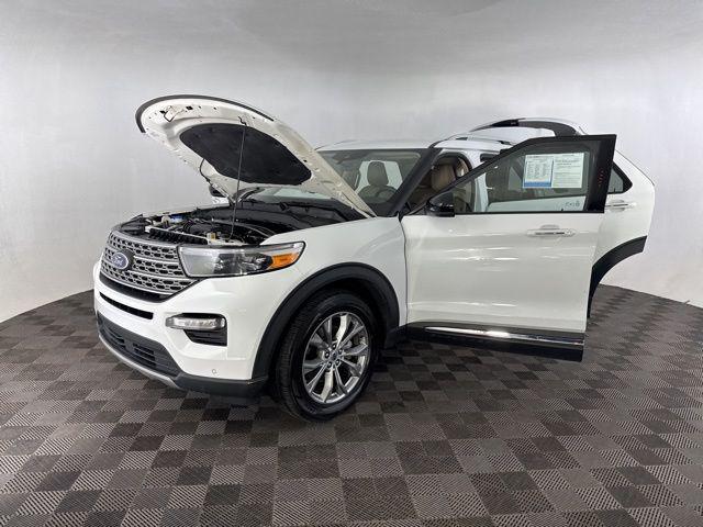 used 2023 Ford Explorer car, priced at $28,000
