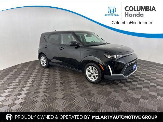 used 2024 Kia Soul car, priced at $15,500