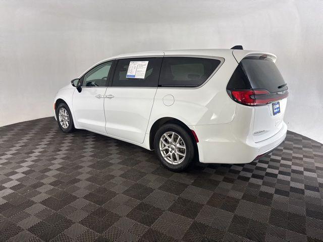 used 2024 Chrysler Pacifica car, priced at $27,800