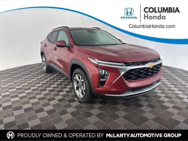 used 2025 Chevrolet Trax car, priced at $21,500