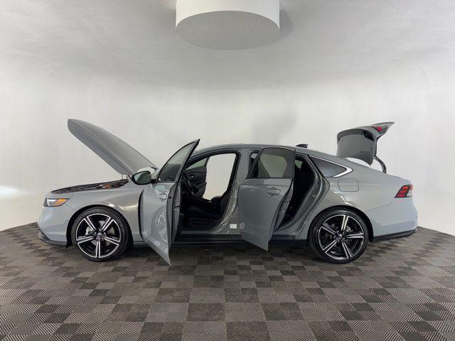 used 2025 Honda Accord Hybrid car, priced at $28,300
