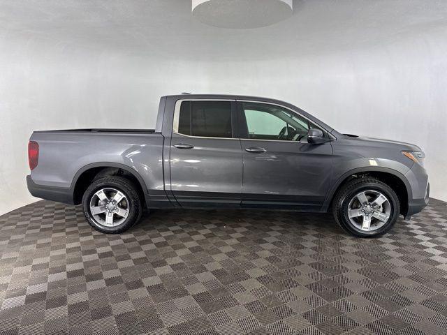 used 2025 Honda Ridgeline car, priced at $36,000