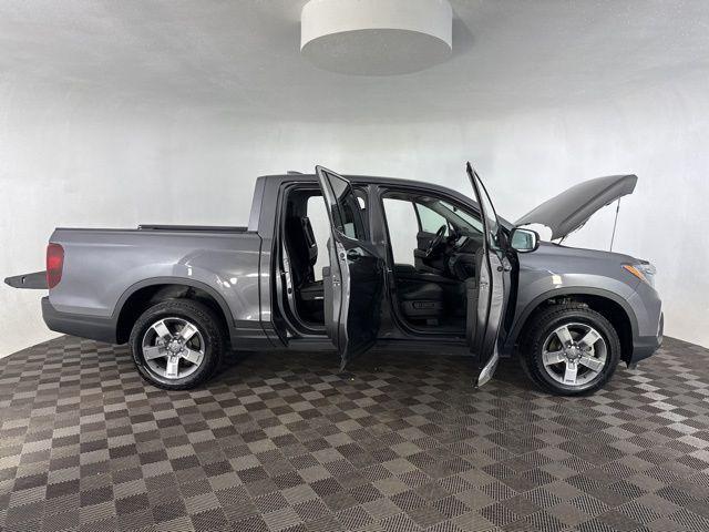 used 2025 Honda Ridgeline car, priced at $36,000
