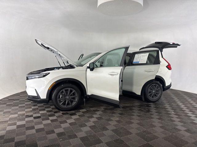 used 2026 Honda CR-V car, priced at $35,800