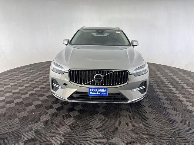 used 2023 Volvo XC60 car, priced at $26,300