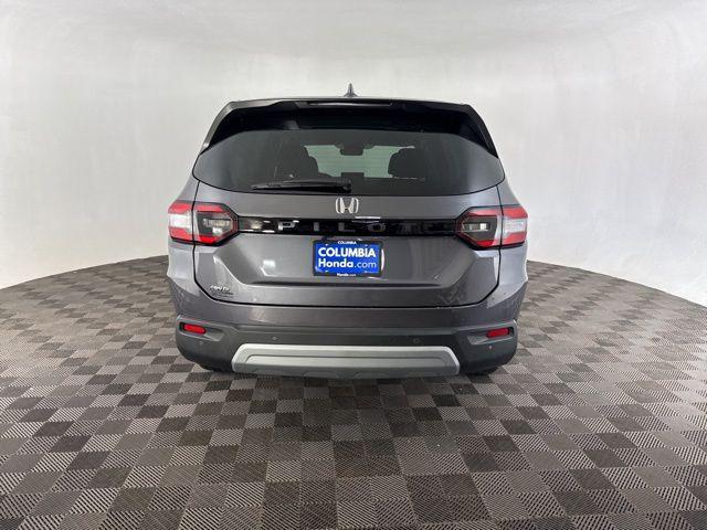 used 2025 Honda Pilot car, priced at $44,000