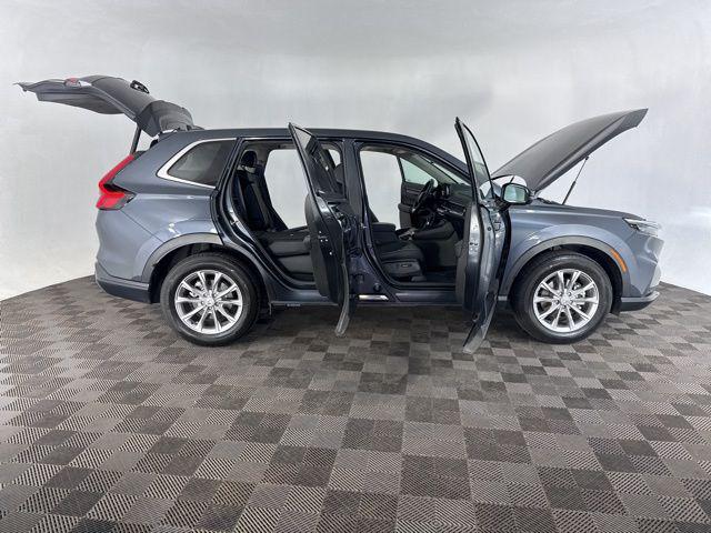 used 2023 Honda CR-V car, priced at $31,000