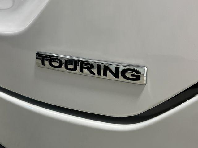 new 2025 Honda Pilot car, priced at $47,754