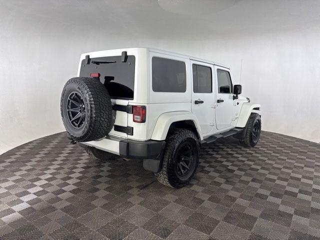 used 2015 Jeep Wrangler Unlimited car, priced at $15,900