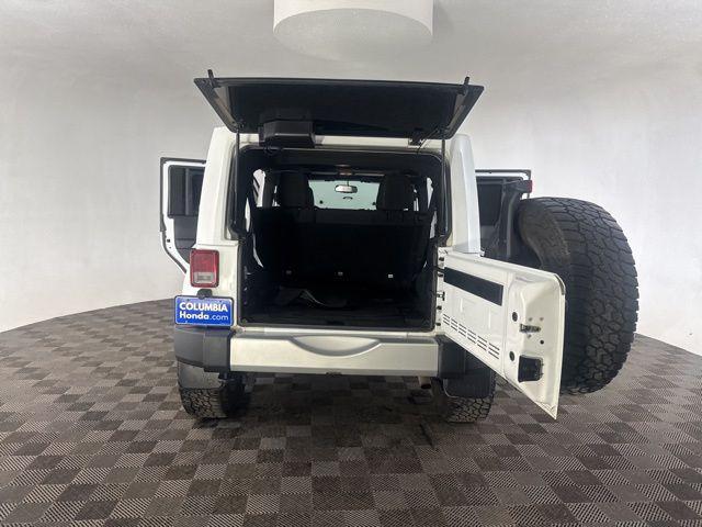 used 2015 Jeep Wrangler Unlimited car, priced at $15,900