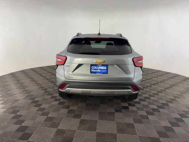 used 2025 Chevrolet Trax car, priced at $21,000