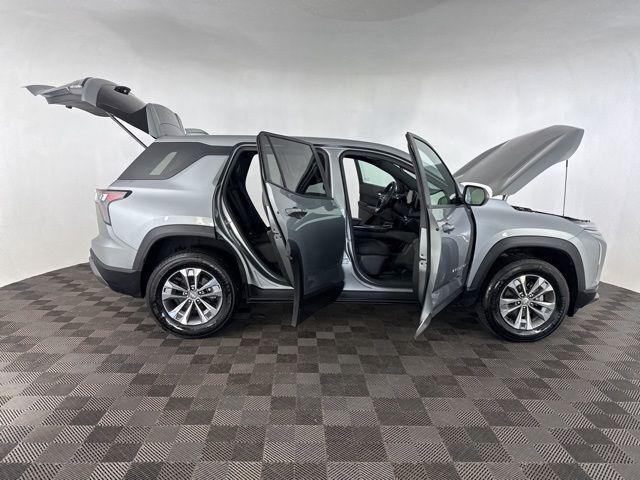 used 2025 Chevrolet Equinox car, priced at $24,200