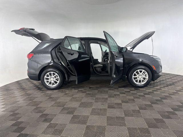 used 2023 Chevrolet Equinox car, priced at $18,900