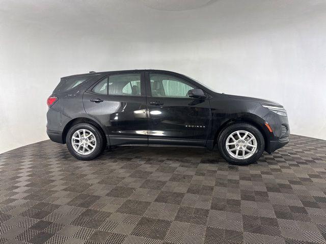 used 2023 Chevrolet Equinox car, priced at $18,900