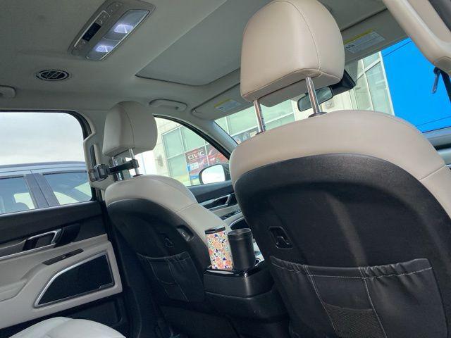 used 2022 Kia Telluride car, priced at $25,900