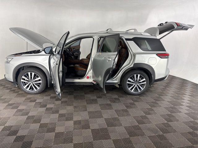 used 2022 Nissan Pathfinder car, priced at $26,801