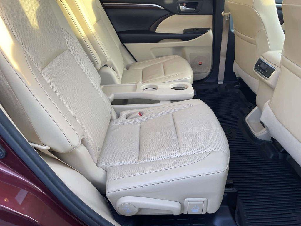 used 2016 Toyota Highlander car, priced at $19,498