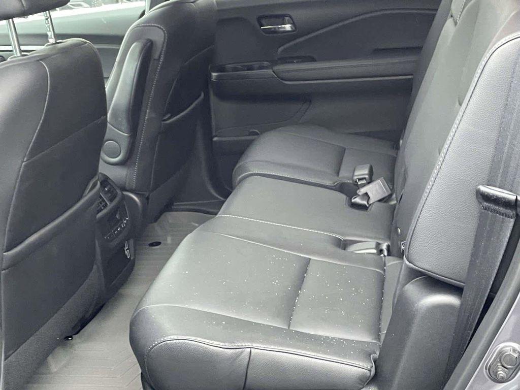 used 2021 Honda Pilot car, priced at $24,998