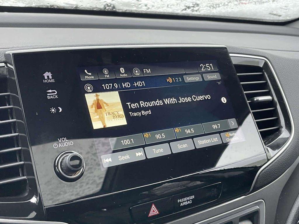 used 2021 Honda Pilot car, priced at $24,998