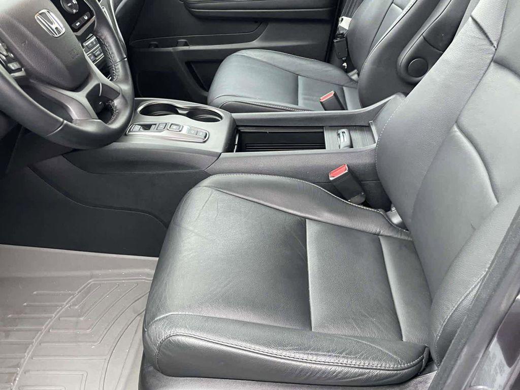 used 2021 Honda Pilot car, priced at $24,998