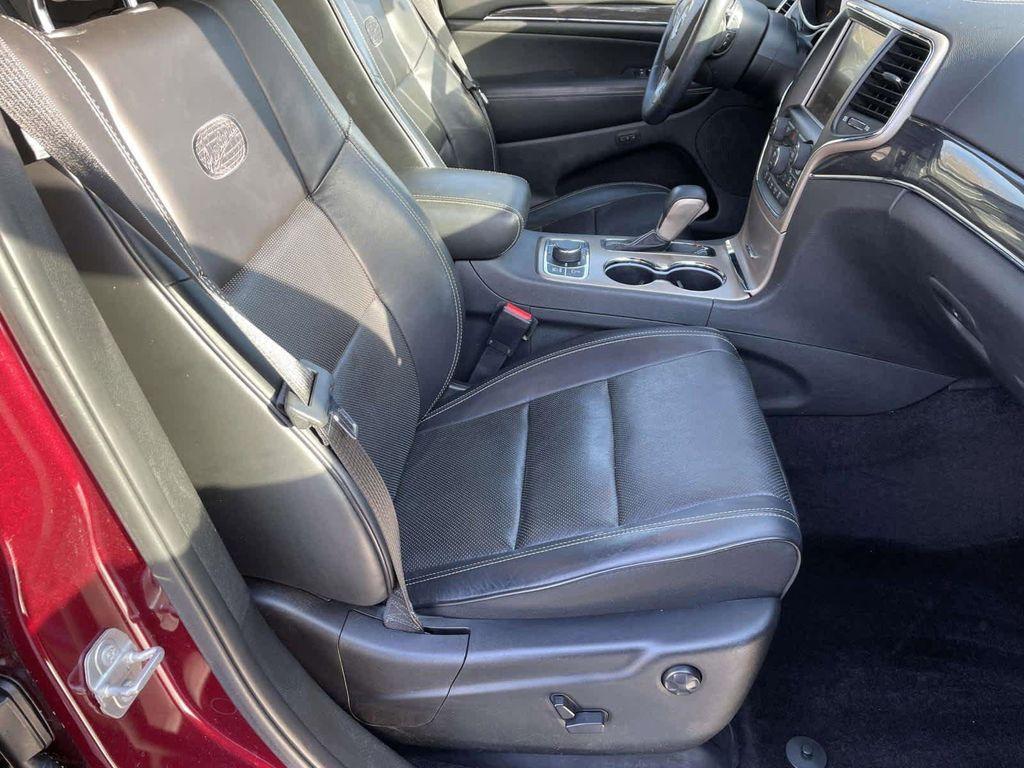 used 2017 Jeep Grand Cherokee car, priced at $17,498