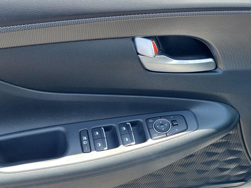 used 2019 Hyundai Santa Fe car, priced at $20,995