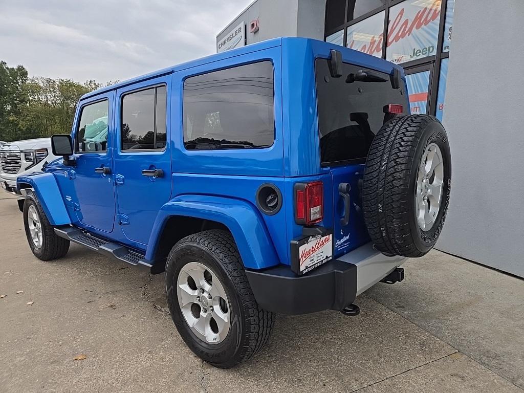 used 2015 Jeep Wrangler Unlimited car, priced at $16,900