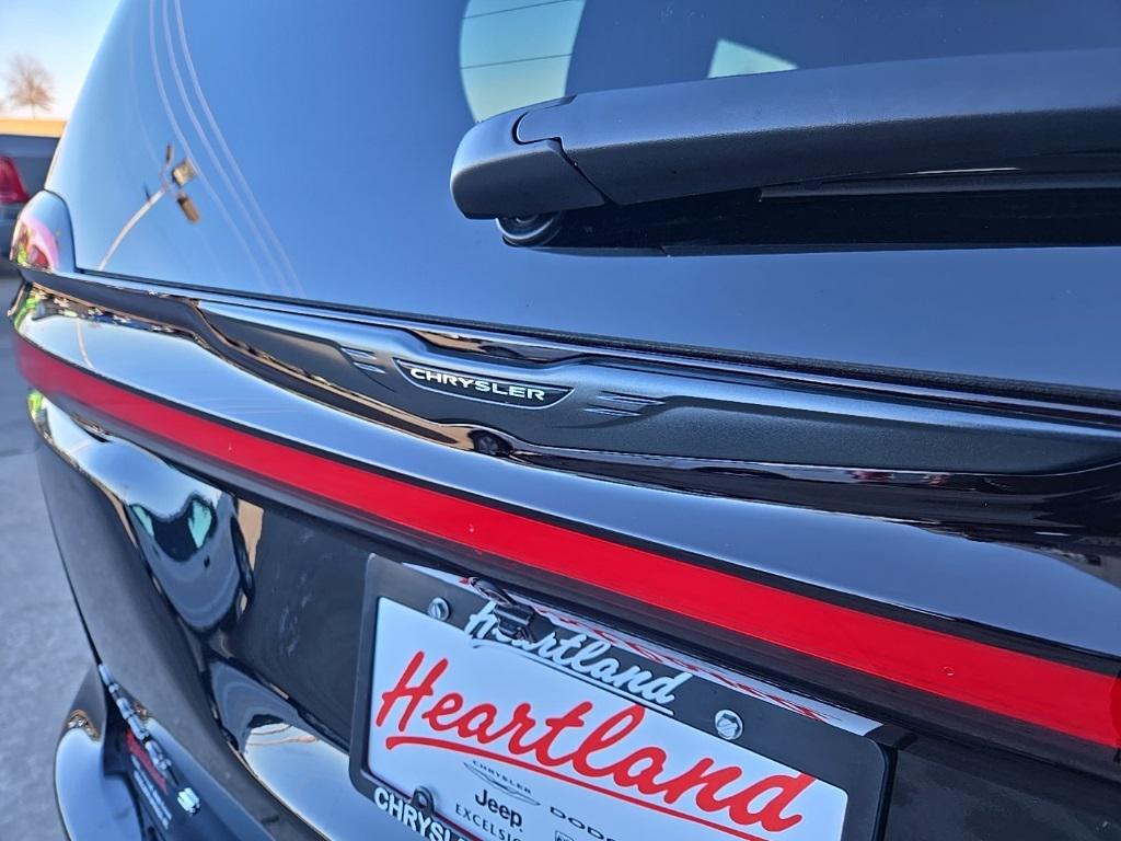 new 2026 Chrysler Pacifica car, priced at $39,720