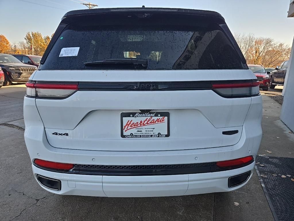 new 2025 Jeep Grand Cherokee car, priced at $59,025