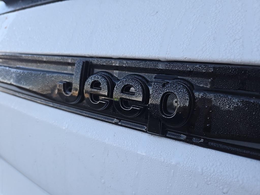 new 2025 Jeep Grand Cherokee car, priced at $59,025