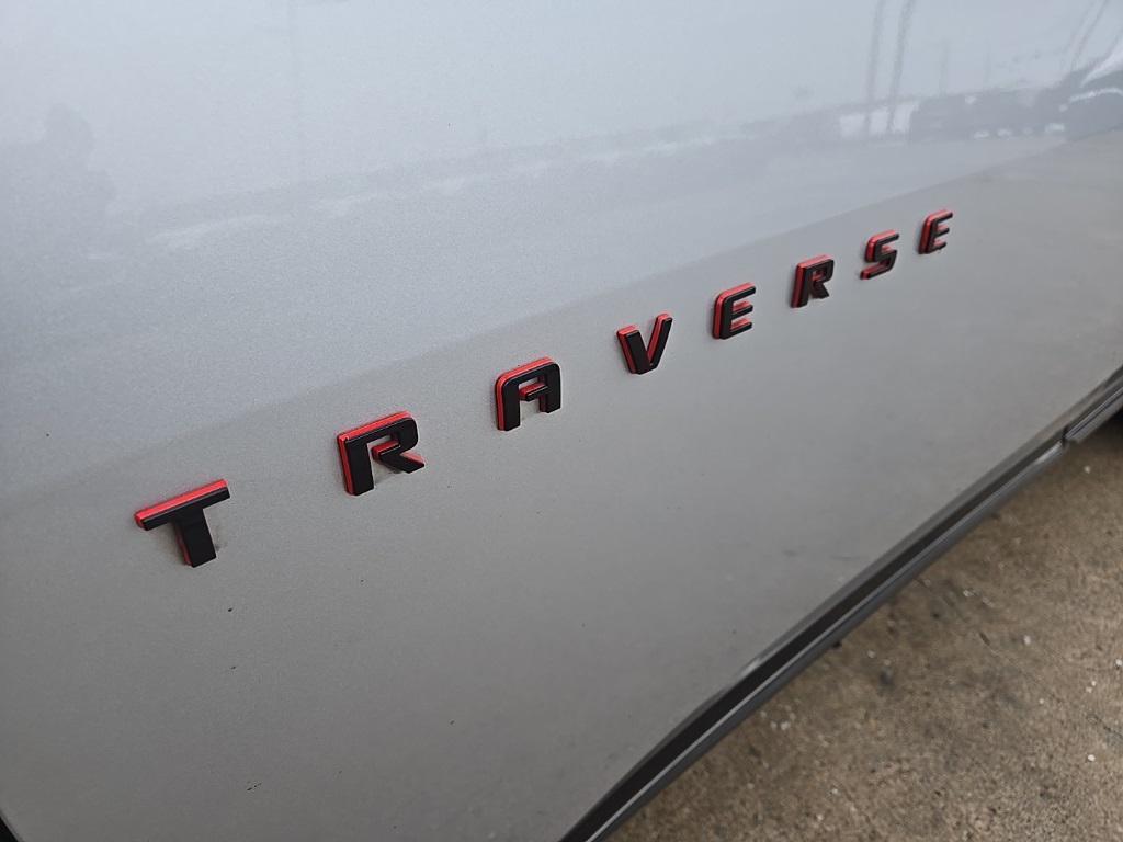 used 2021 Chevrolet Traverse car, priced at $20,750