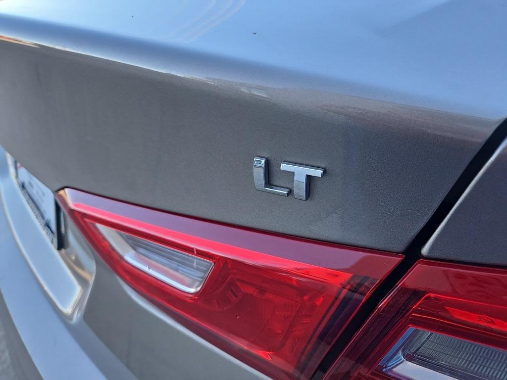 used 2023 Chevrolet Malibu car, priced at $14,995