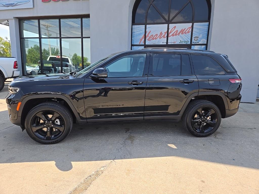 new 2025 Jeep Grand Cherokee car, priced at $35,161
