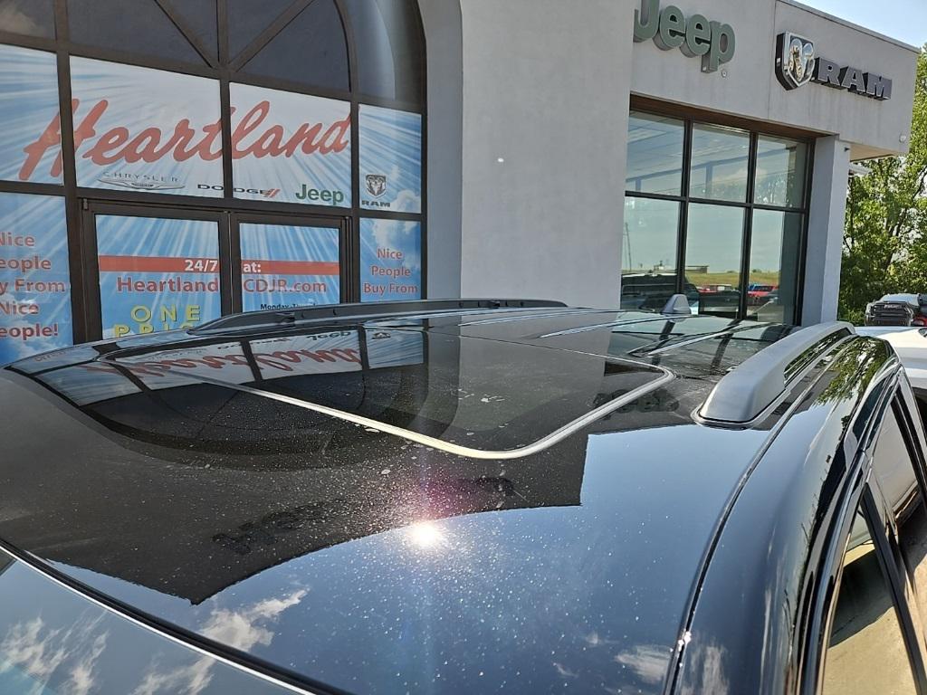 new 2025 Jeep Grand Cherokee car, priced at $35,161