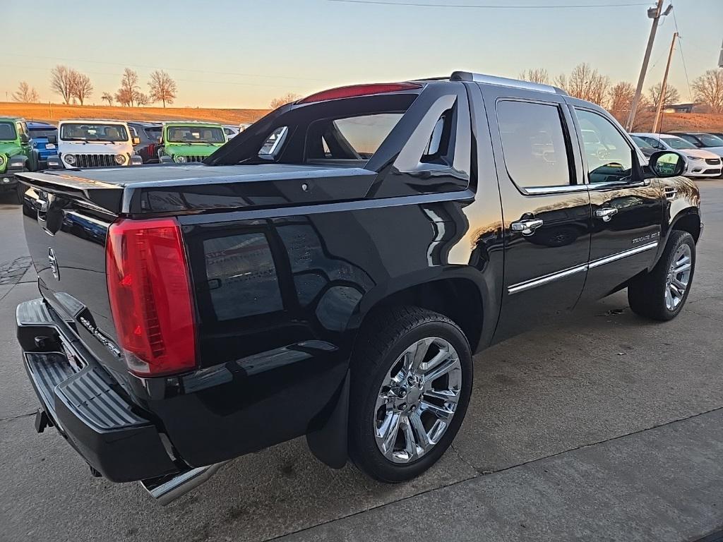 used 2007 Cadillac Escalade EXT car, priced at $18,995