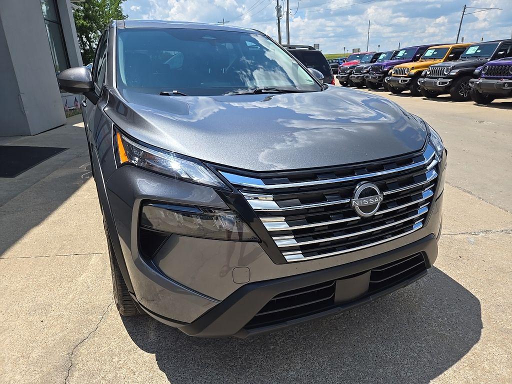 used 2026 Nissan Rogue car, priced at $24,987