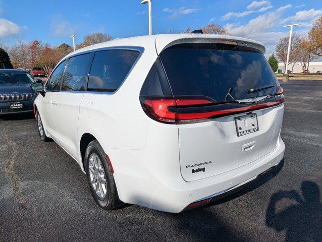 new 2026 Chrysler Pacifica car, priced at $45,770