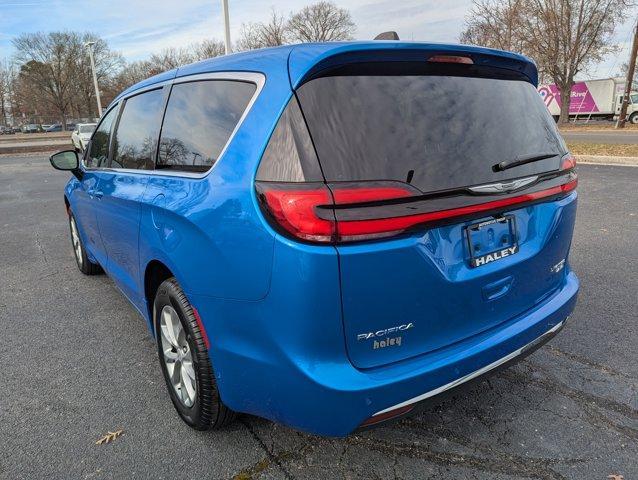 new 2026 Chrysler Pacifica car, priced at $52,660