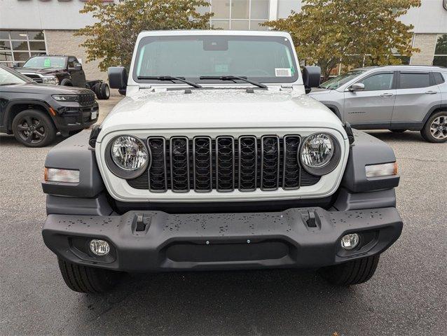 new 2025 Jeep Wrangler car, priced at $45,105